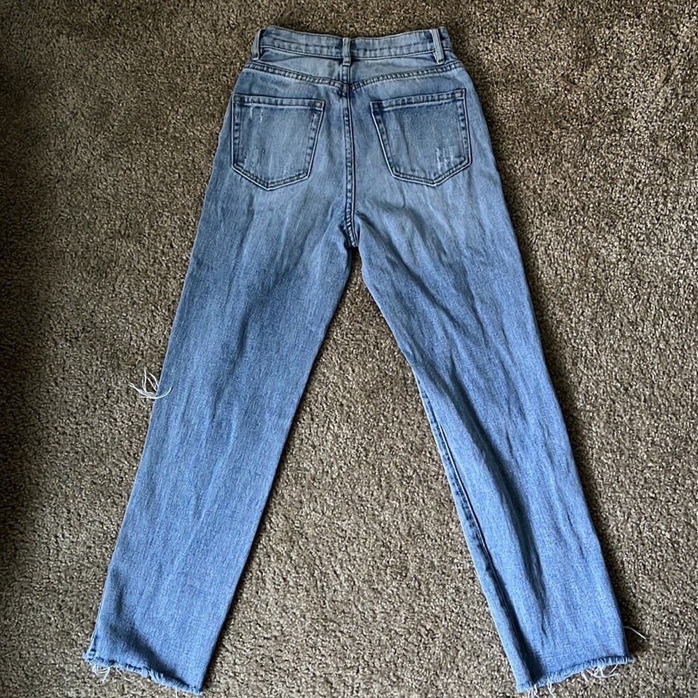 SOLD! PacSun ripped high rise straight jeans - Picture 4 of 16